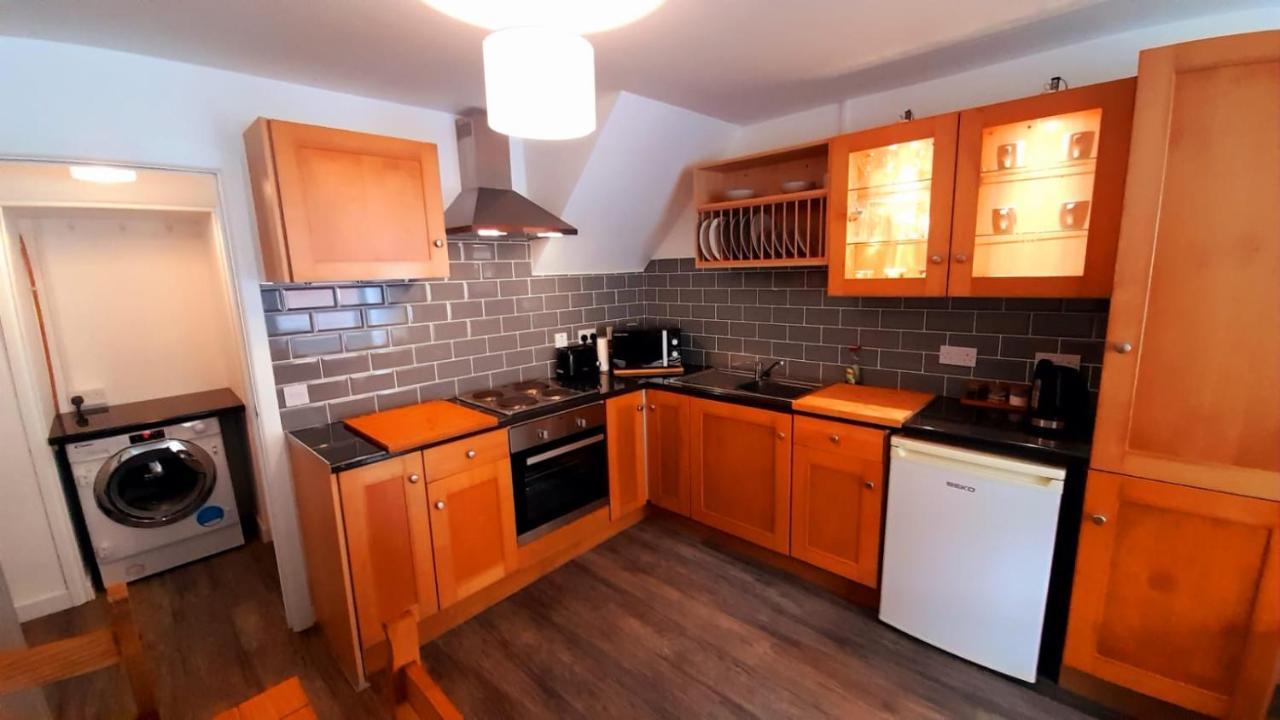 Ballycastle Accommodation - Ash Tree House מראה חיצוני תמונה